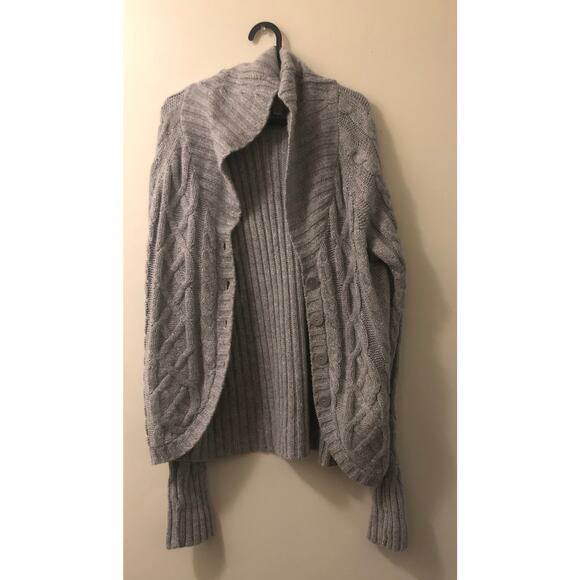 St. John Bay Women’s PXL Gray Cardigan Cable Knit Sweater Button - Picture 1 of 3